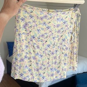 Giani Bini floral miniskirt with side ties